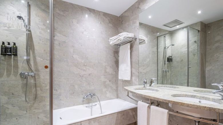 <b>Eurostars Puerta Madrid Room</b>. Images powered by <a href="https://www.leonardoworldwide.com/" title="Leonardo Worldwide" target="_blank">Leonardo</a>.