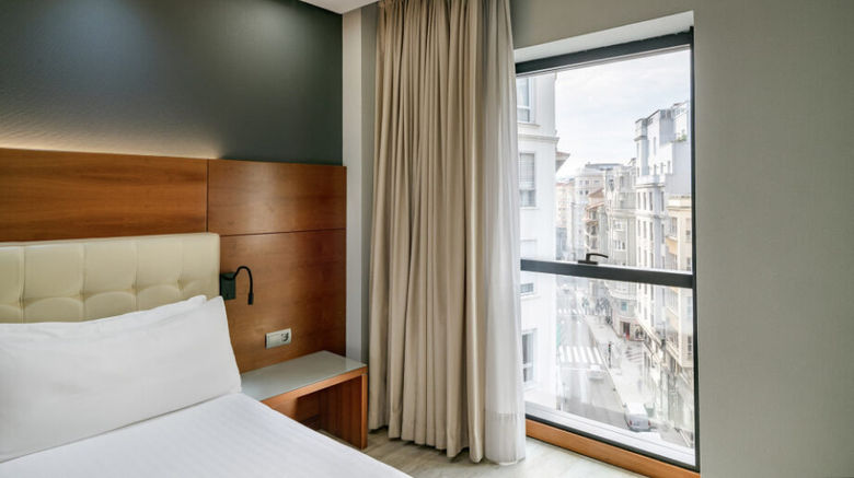 <b>Dorma Coliseum Room</b>. Images powered by <a href="https://www.leonardoworldwide.com/" title="Leonardo Worldwide" target="_blank">Leonardo</a>.