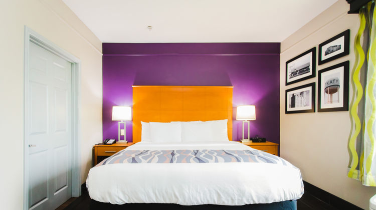 Palacio Royale Inn Signature Suite