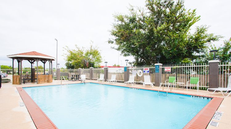 Palacio Royale Inn Signature Pool