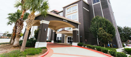 Palacio Royale Inn Signature Exterior