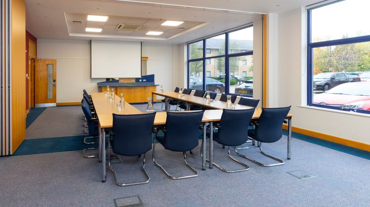 Holiday Inn Express Milton Keynes Hotel Meeting