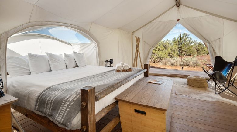 <b>Under Canvas Grand Canyon Room</b>. Images powered by <a href="https://www.leonardoworldwide.com/" title="Leonardo Worldwide" target="_blank">Leonardo</a>.