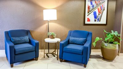 Charlotte Suites