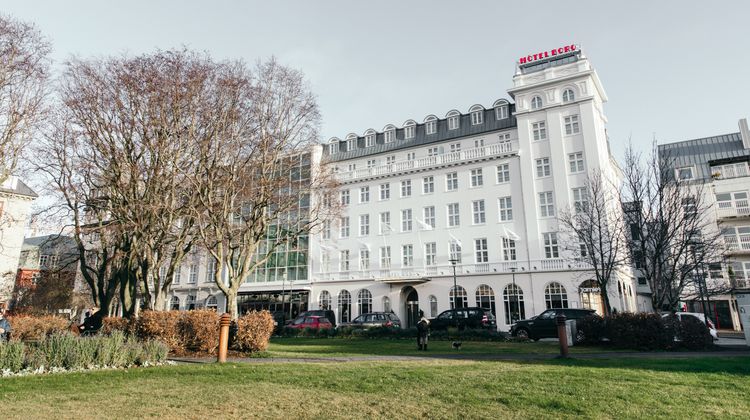Hotel Borg Exterior