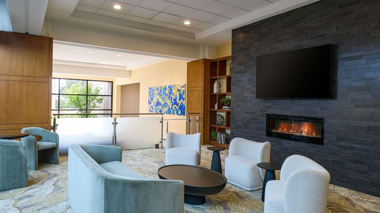 Detroit Marriott Troy Lobby
