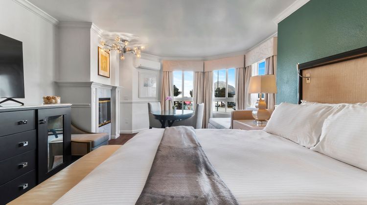 Ascot suites Room