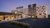 Sheraton Laval Hotel Exterior