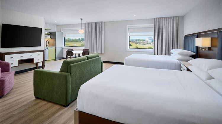 Sheraton Laval Hotel Suite