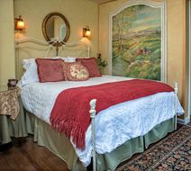 Candlelight Inn Napa Valley Room