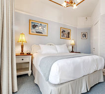 Cornell Hotel De France Room