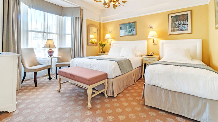 Cornell Hotel De France Room