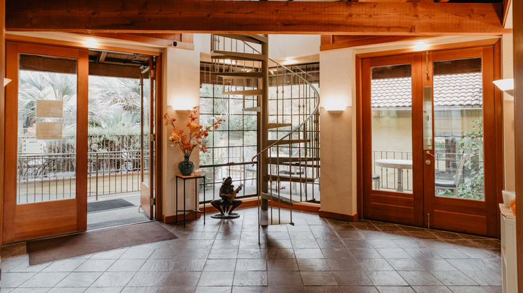 Sonoma Coast Villa & Spa Lobby