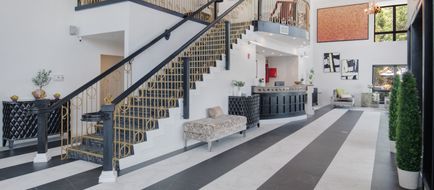 Elkotel Lobby