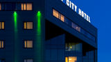 West City Hotel Exterior