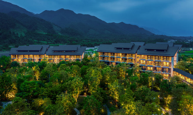 New World Qingyuan Hotel Exterior
