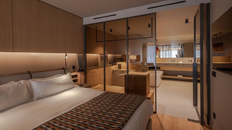 <b>The Blackpine Suite</b>. Images powered by <a href="https://www.leonardoworldwide.com/" title="Leonardo Worldwide" target="_blank">Leonardo</a>.