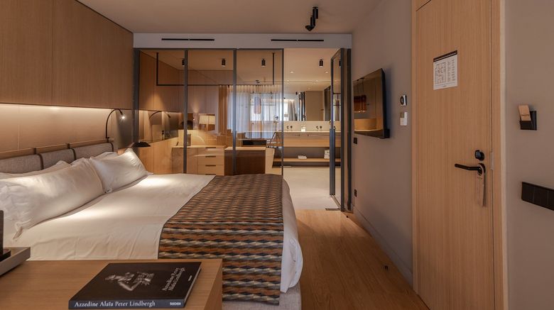 <b>The Blackpine Suite</b>. Images powered by <a href="https://www.leonardoworldwide.com/" title="Leonardo Worldwide" target="_blank">Leonardo</a>.