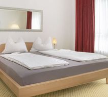 Fairway Hotel Room