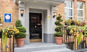 Blandford Hotel