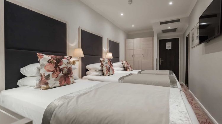 Blandford Hotel Room