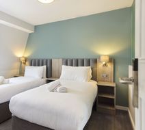 Prince William Hotel Room