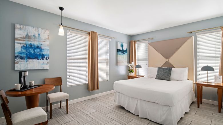 <b>La Flora Hotel South Beach Room</b>. Images powered by <a href="https://www.leonardoworldwide.com/" title="Leonardo Worldwide" target="_blank">Leonardo</a>.