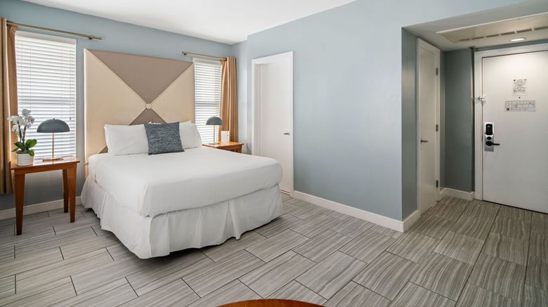 <b>La Flora Hotel South Beach Room</b>. Images powered by <a href="https://www.leonardoworldwide.com/" title="Leonardo Worldwide" target="_blank">Leonardo</a>.