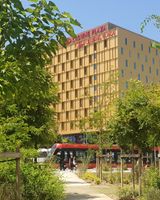 Holiday Inn Express Nice-Grand Arenas