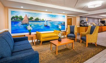 Holiday Inn Express Cape Cod