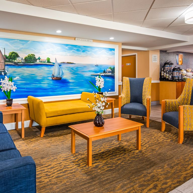 Holiday Inn Express Cape Cod