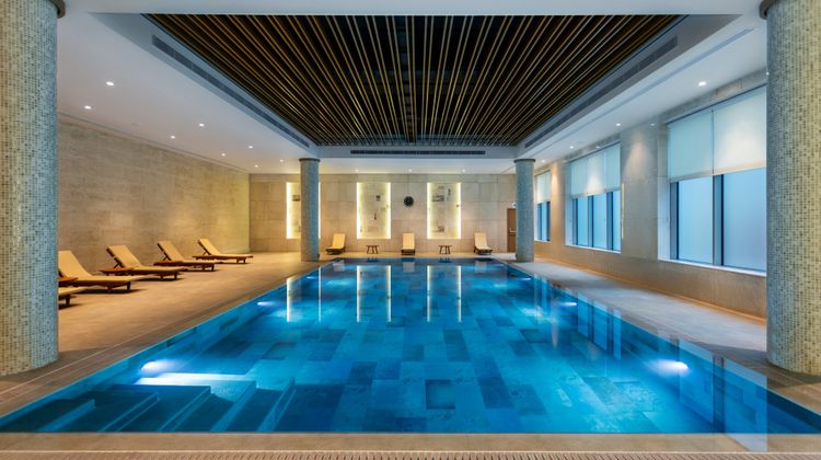 Holiday Inn Baku Pool