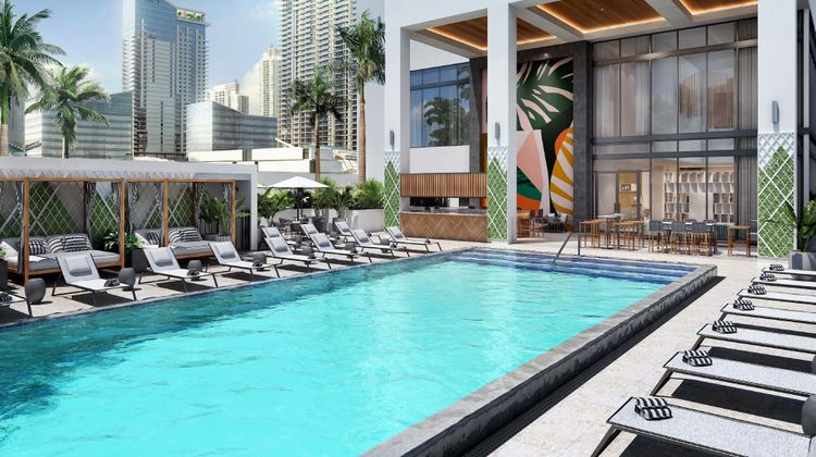 Element Miami Downtown Pool