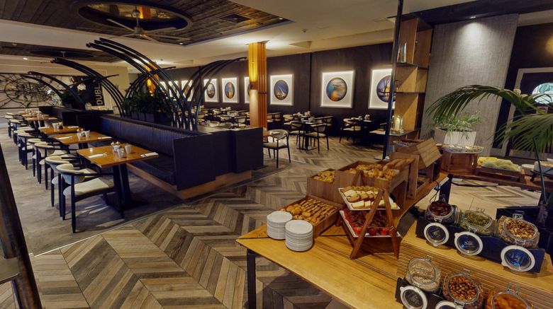 <b>Clayton Hotel Dublin Airport Central Restaurant</b>. Images powered by <a href="https://www.leonardoworldwide.com/" title="Leonardo Worldwide" target="_blank">Leonardo</a>.