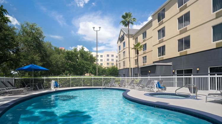 Fairfield Inn Orlando Airport Pool