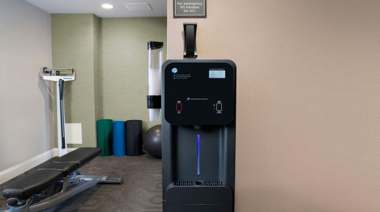 Residence Inn by Marriott Arpt Health Club