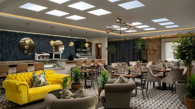 <b>Protea Hotel Mossel Bay Restaurant</b>. Images powered by <a href="https://www.leonardoworldwide.com/" title="Leonardo Worldwide" target="_blank">Leonardo</a>.