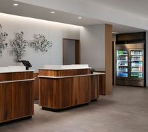 Courtyard Lake City Lobby