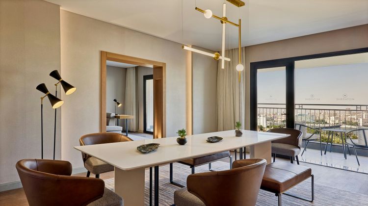 Sheraton Cairo Hotel & Casino Suite