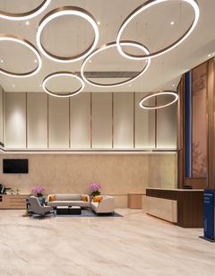 Holiday Inn Exp Sanhe