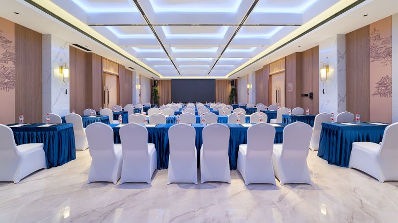 <b>Holiday Inn Exp Sanhe Meeting</b>. Images powered by <a href="https://www.leonardoworldwide.com/" title="Leonardo Worldwide" target="_blank">Leonardo</a>.