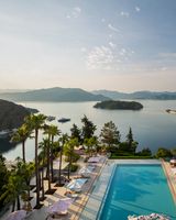 D Maris Bay