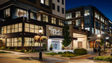 Hotel Rambler Tapestry Exterior