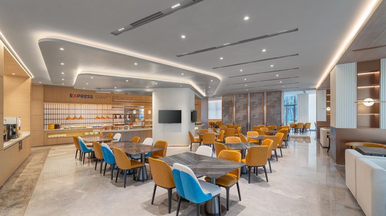 <b>Holiday Inn Exp Liangjiang Yufu Restaurant</b>. Images powered by <a href="https://www.leonardoworldwide.com/" title="Leonardo Worldwide" target="_blank">Leonardo</a>.