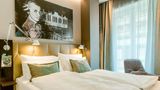 Motel One Salzburg Mirabell Room