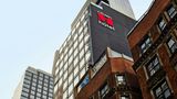 <b>citizenM New York Times Square Exterior</b>. Images powered by <a href="https://www.leonardoworldwide.com/" title="Leonardo Worldwide" target="_blank">Leonardo</a>.