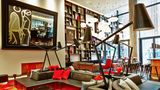<b>citizenM New York Times Square Lobby</b>. Images powered by <a href="https://www.leonardoworldwide.com/" title="Leonardo Worldwide" target="_blank">Leonardo</a>.