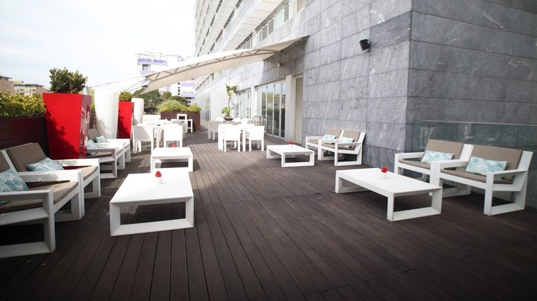 <b>BessaHotel Boavista Restaurant</b>. Images powered by <a href="https://www.leonardoworldwide.com/" title="Leonardo Worldwide" target="_blank">Leonardo</a>.