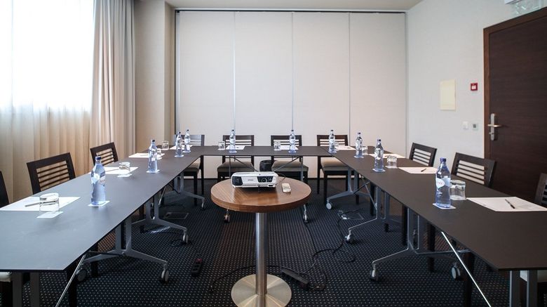 <b>BessaHotel Boavista Meeting</b>. Images powered by <a href="https://www.leonardoworldwide.com/" title="Leonardo Worldwide" target="_blank">Leonardo</a>.