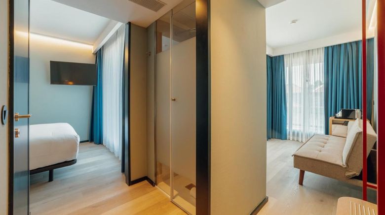 <b>Abc Hotel Porto - Campanha Room</b>. Images powered by <a href="https://www.leonardoworldwide.com/" title="Leonardo Worldwide" target="_blank">Leonardo</a>.